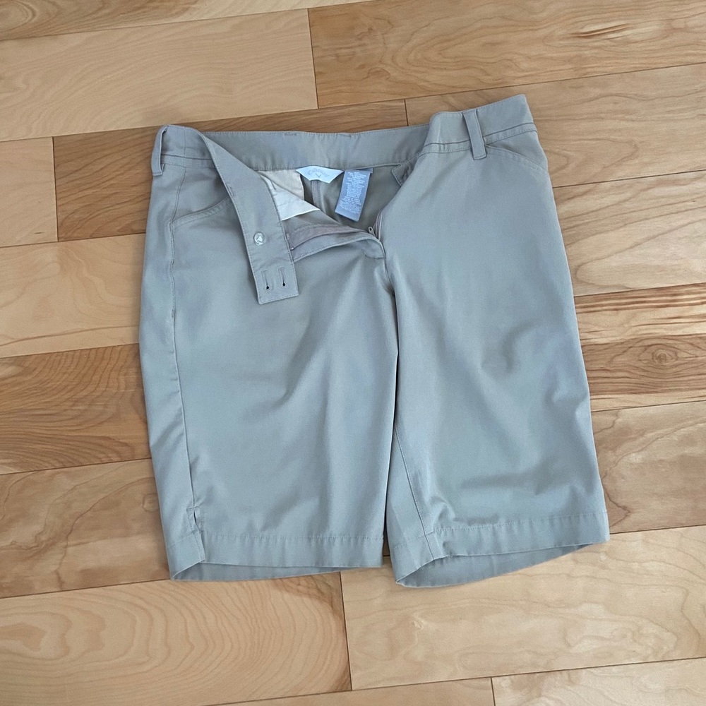 Callaway Cream/Tan Women’s Athletic Shorts 6